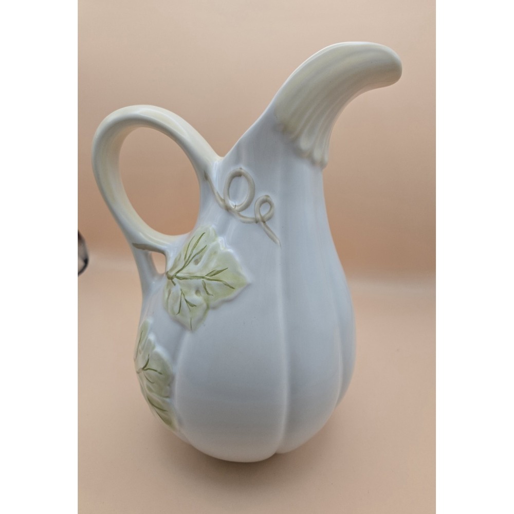 Ceramic Pitcher Gourd White And Light Green Embossed - Picture 5 of 10